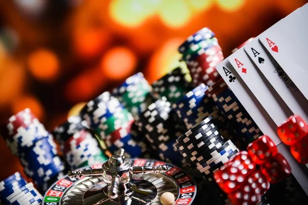 maxwin 88 platform interface showing live dealer tables and sportsbook